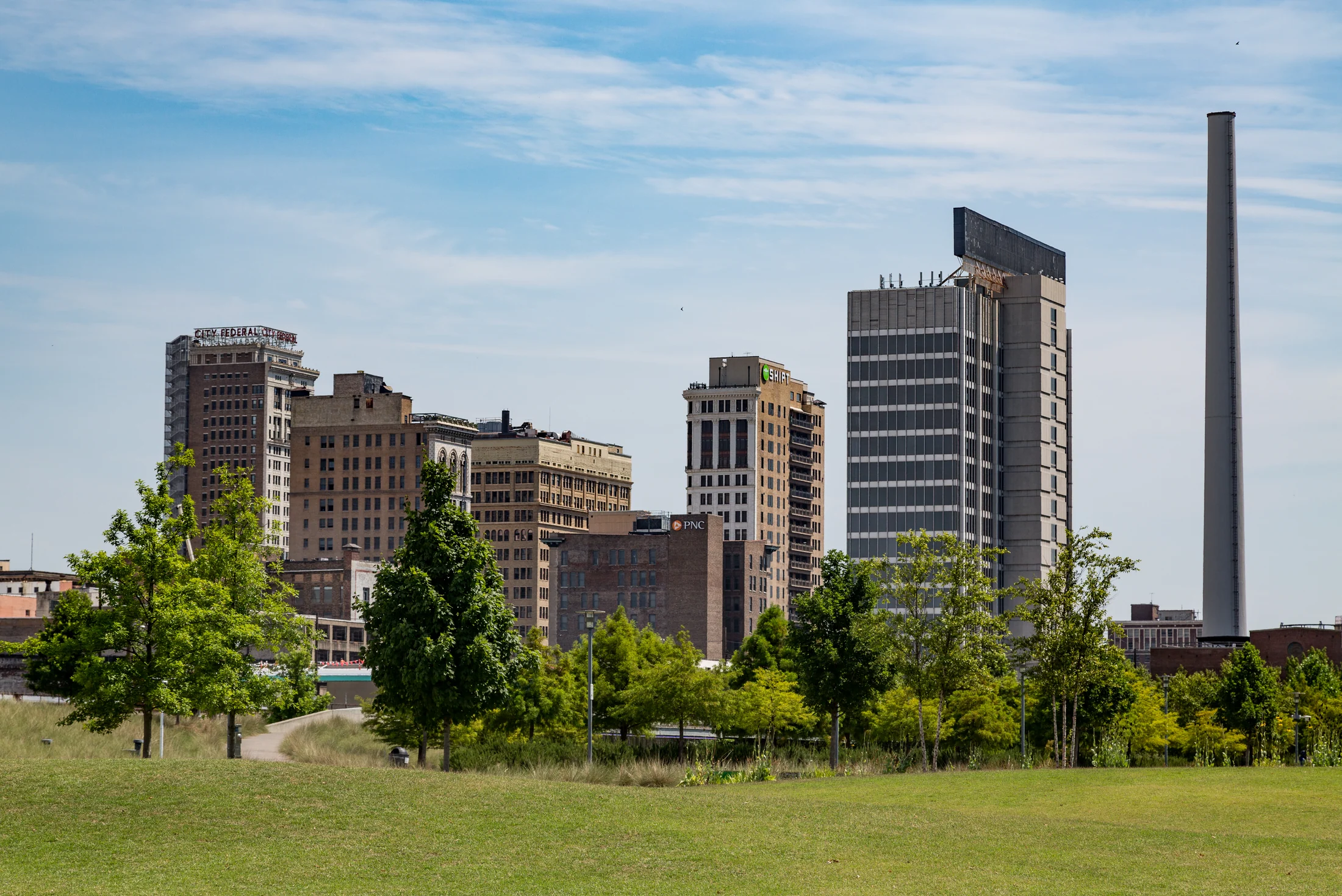 Birmingham, Alabama skyline and surrounding green landscape